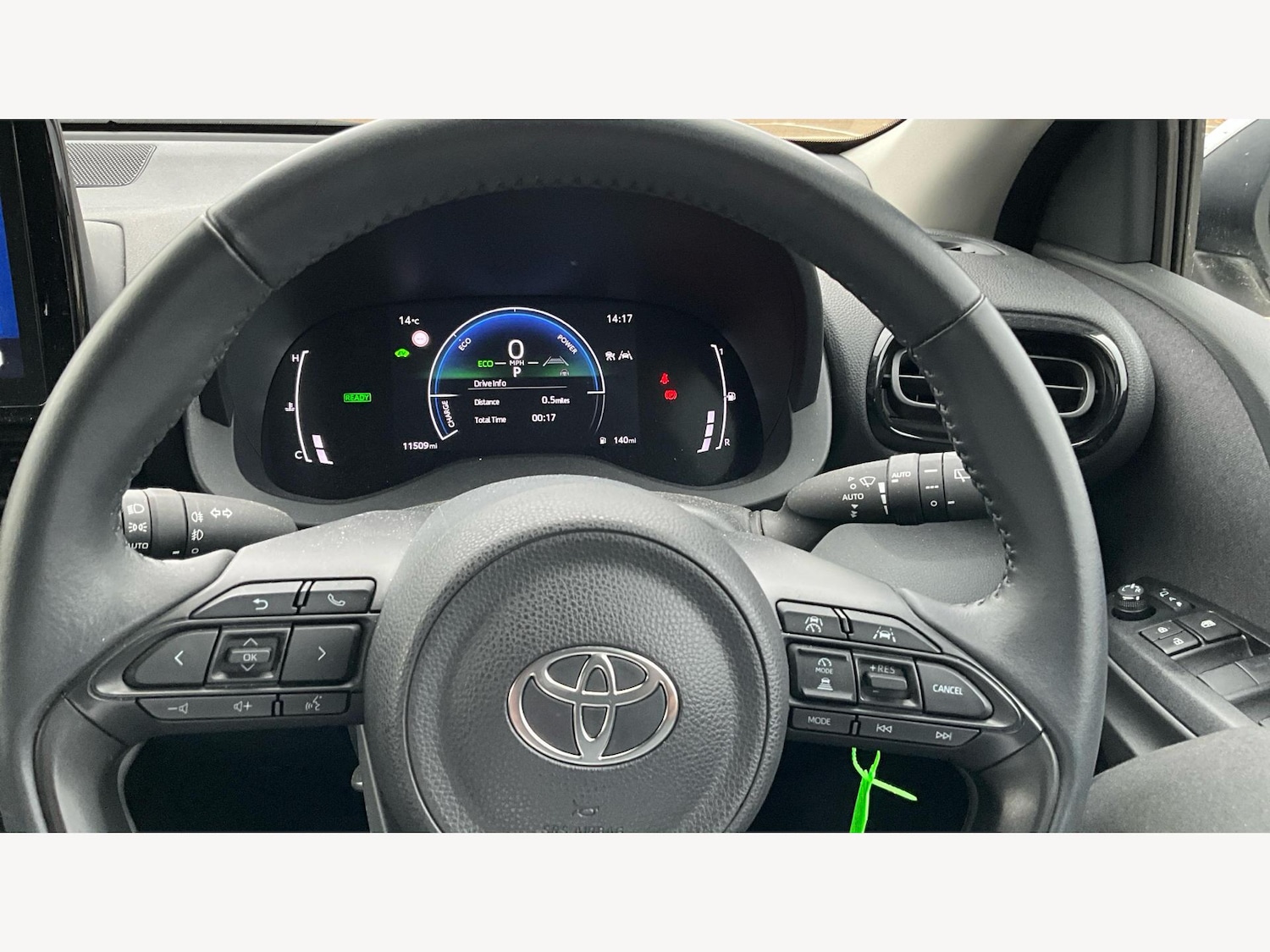 Used Toyota Yaris 2024 for sale - 77028948: Photo 10