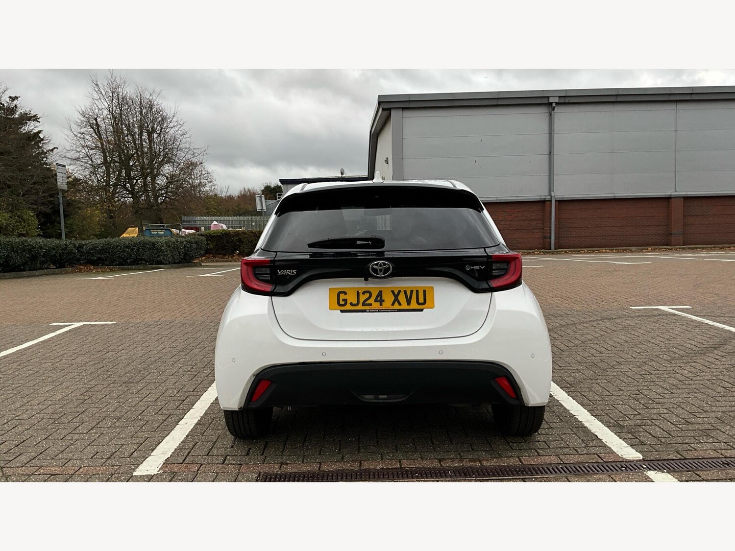 Used Toyota Yaris 2024 for sale - 77028948: Photo 21