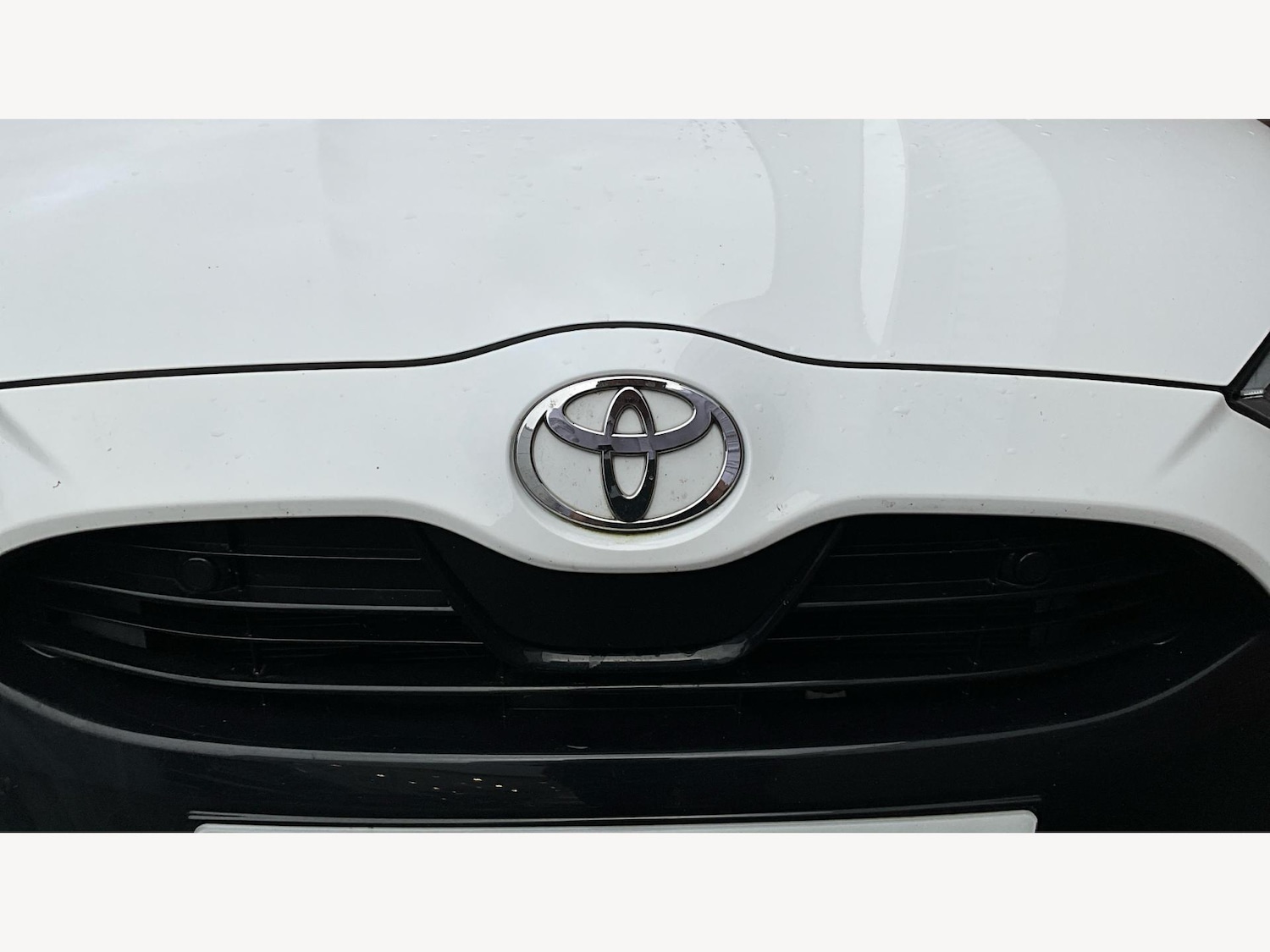 Used Toyota Yaris 2024 for sale - 77028948: Photo 23