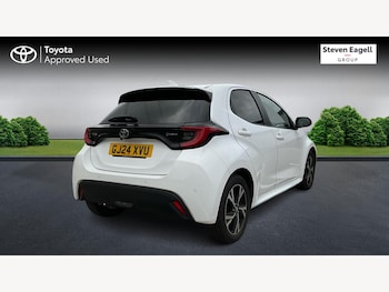 Used Toyota Yaris 2024 for sale - 77028948: Photo