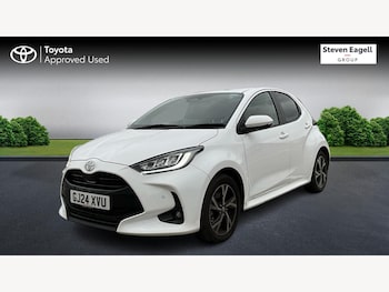 Used Toyota Yaris 2024 for sale - 77028948: Photo
