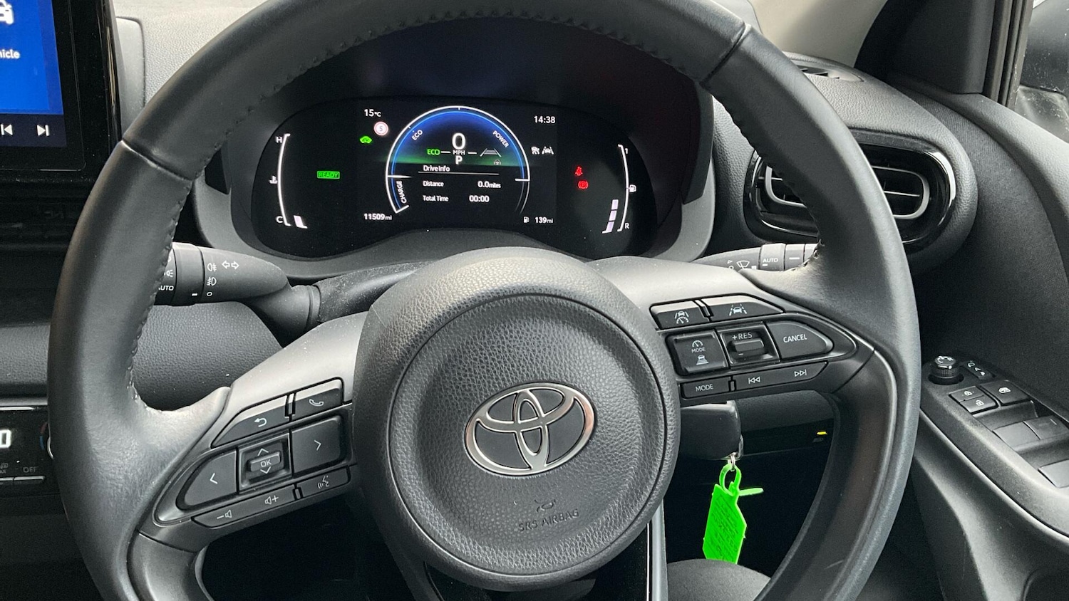 Used Toyota Yaris 2024 for sale - 77028948: Photo 43