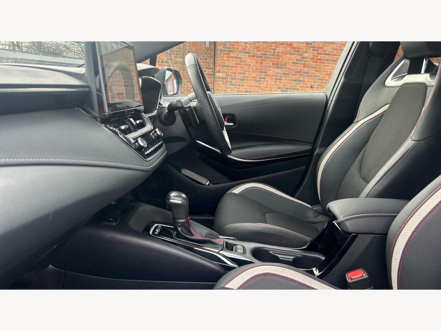 Used Toyota Corolla for sale - 77345007: Photo 12