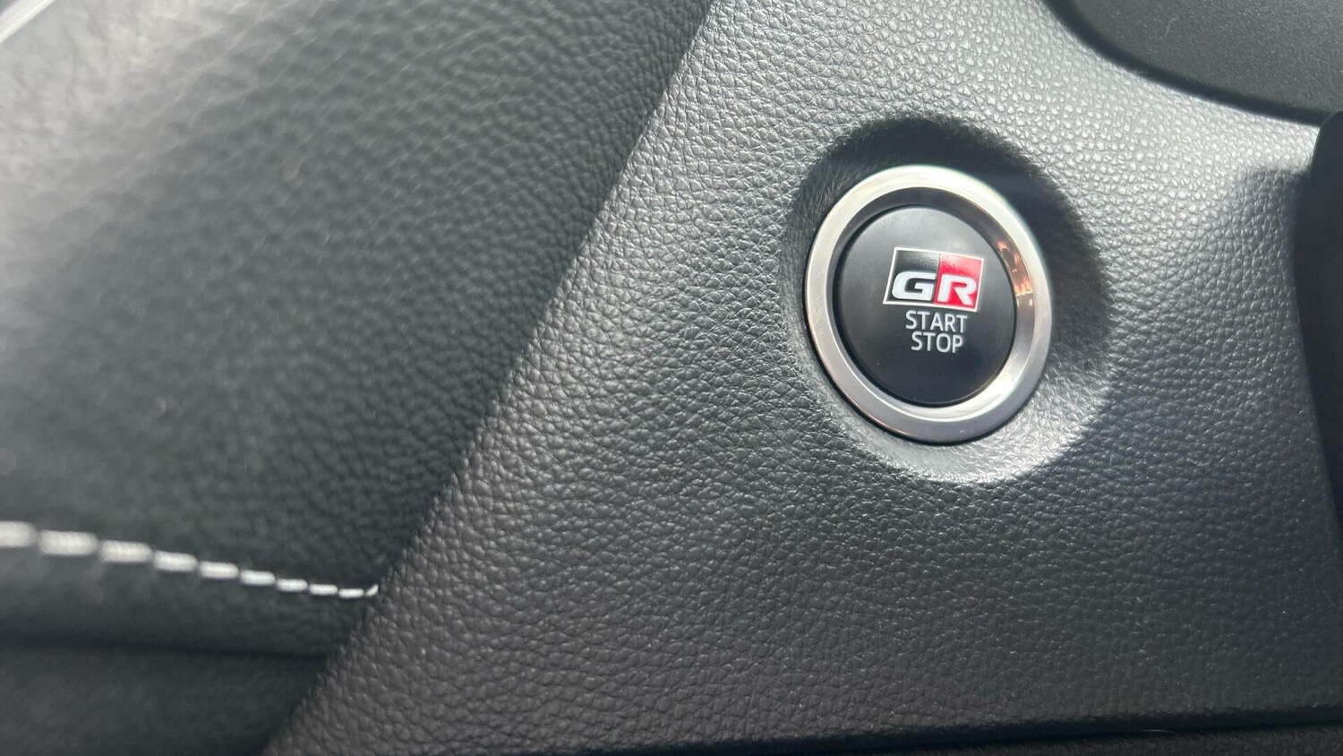 Used Toyota Corolla for sale - 77345007: Photo 34