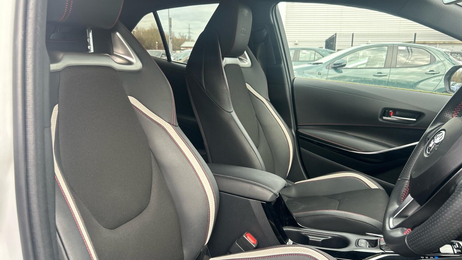 Used Toyota Corolla for sale - 77345007: Photo 49