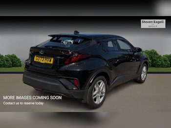 Used Toyota C-HR 2023 for sale - 78823073: Photo