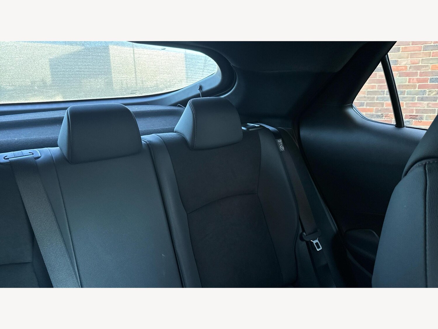 Used Toyota C-HR 2024 for sale - 77230185: Photo 23