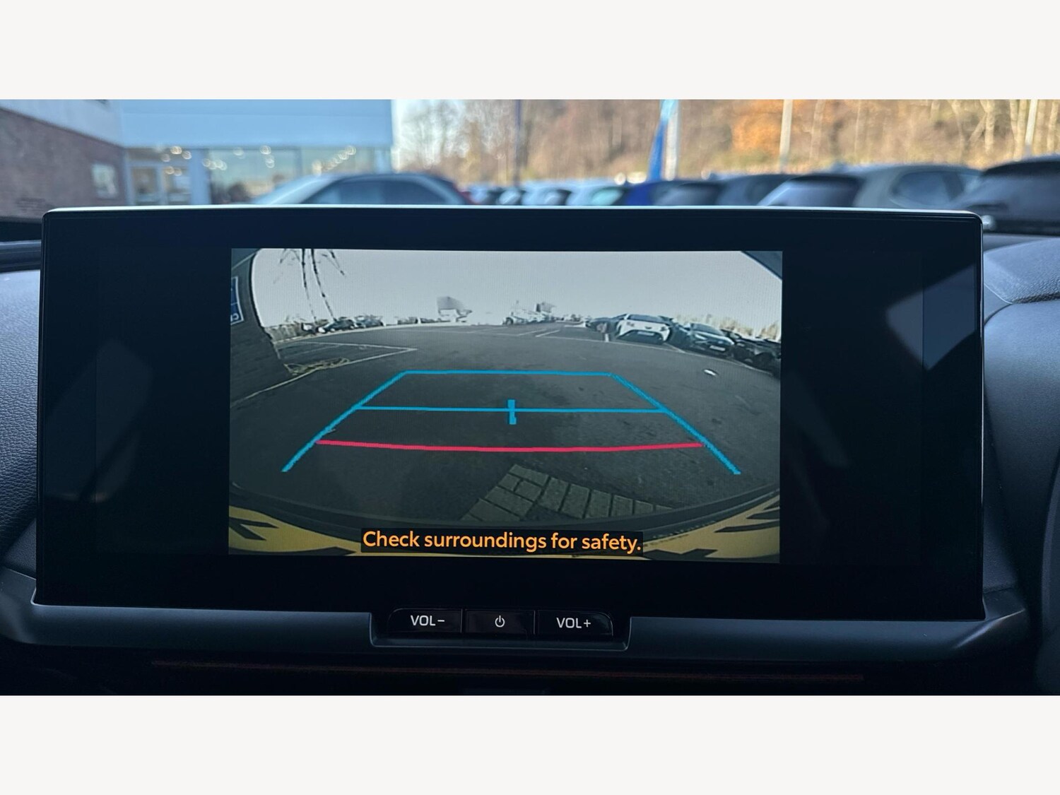 Used Toyota C-HR 2024 for sale - 77230185: Photo 25