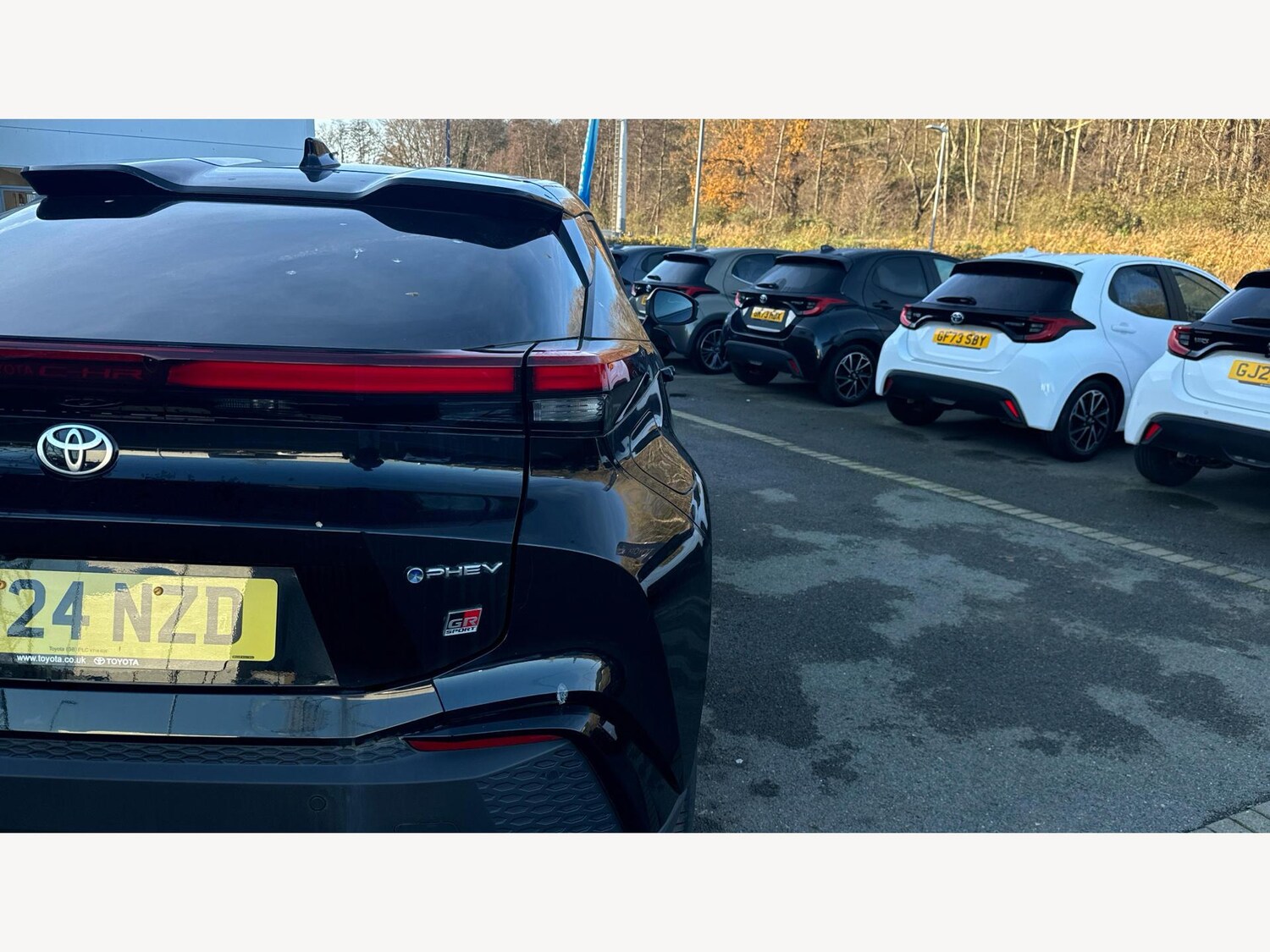 Used Toyota C-HR 2024 for sale - 77230185: Photo 29