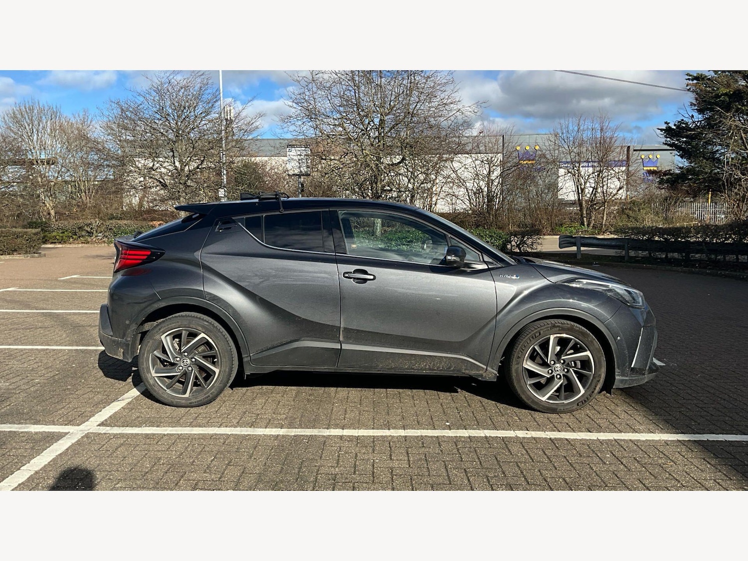 Used Toyota C-HR for sale - 77670315: Photo 18