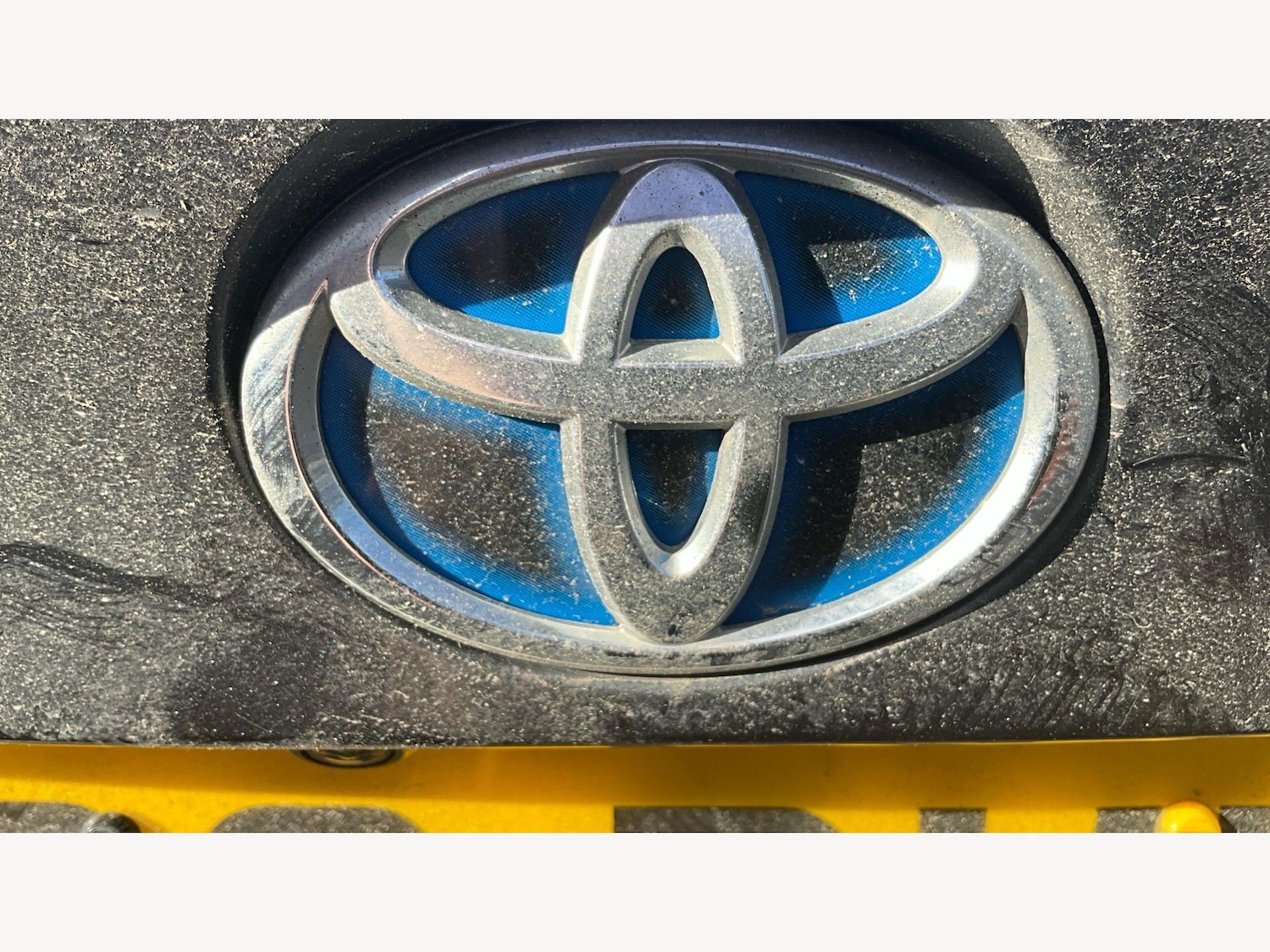 Used Toyota C-HR for sale - 77670315: Photo 23