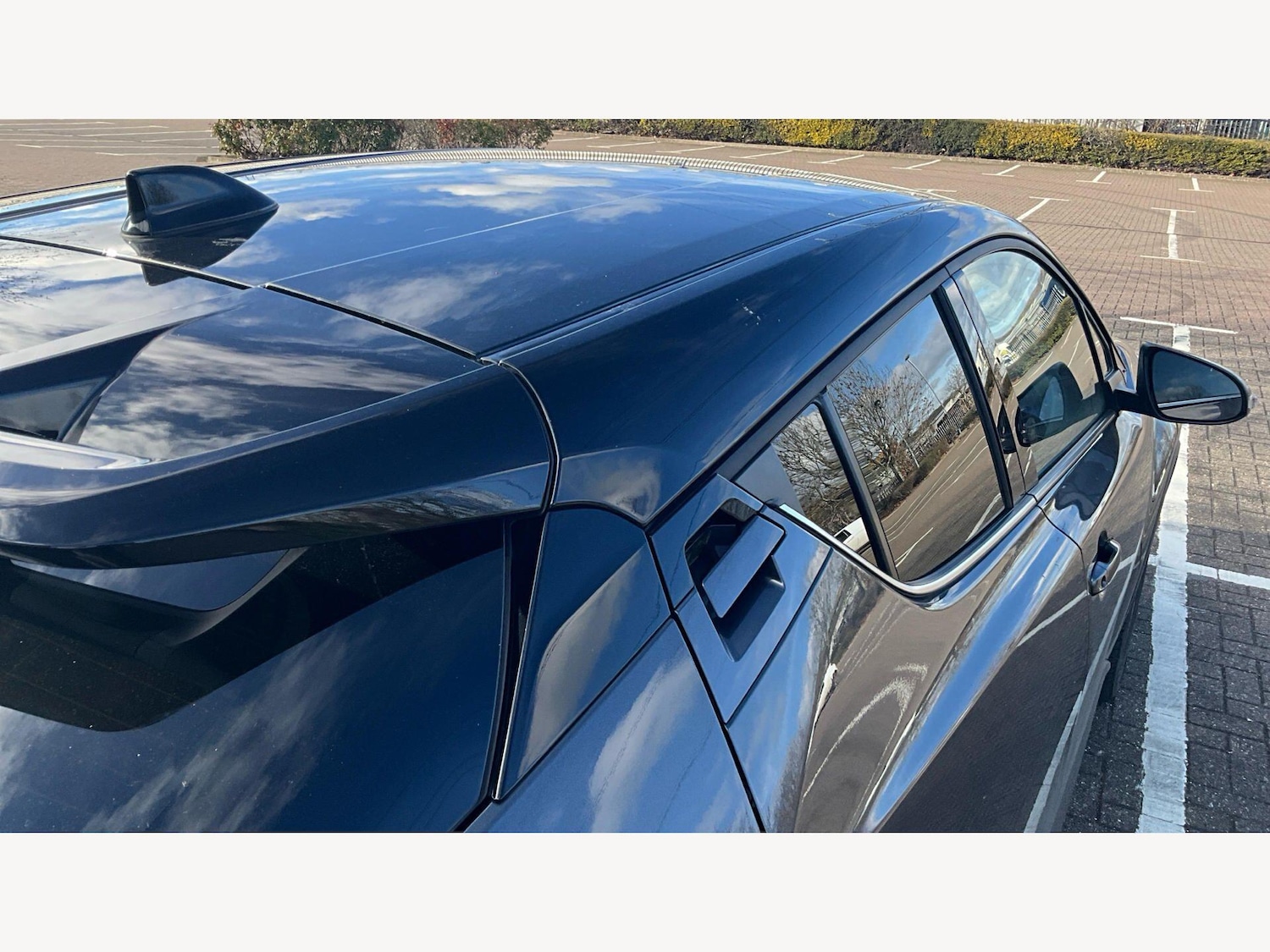 Used Toyota C-HR for sale - 77670315: Photo 26