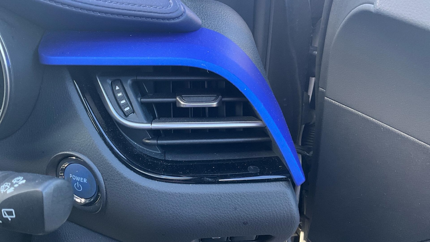 Used Toyota C-HR for sale - 77670315: Photo 39