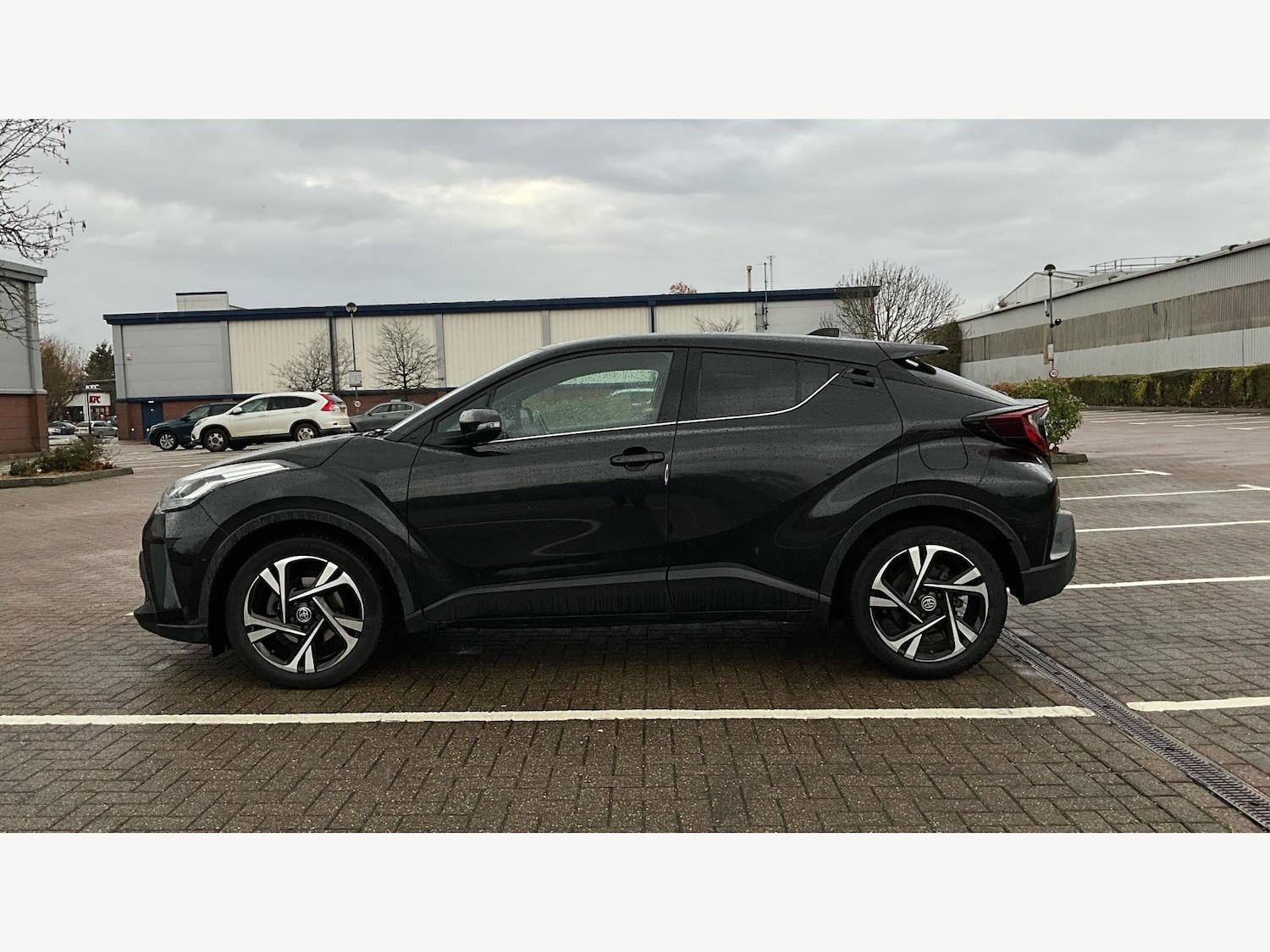 Used Toyota C-HR 2022 for sale - 76715310: Photo 19