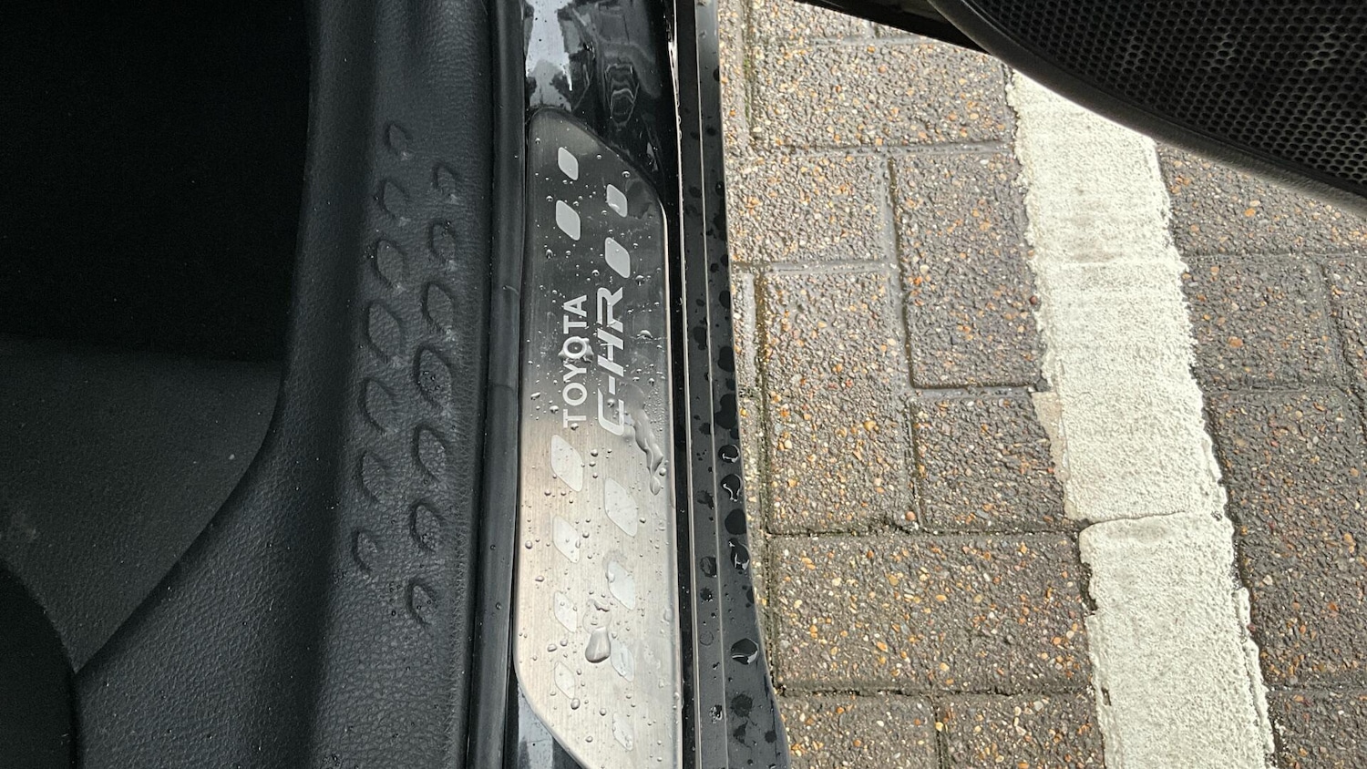 Used Toyota C-HR 2022 for sale - 76715310: Photo 34