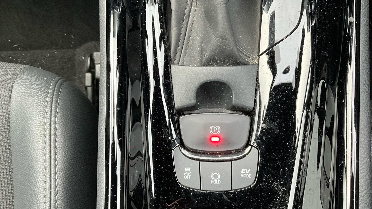 Used Toyota C-HR 2022 for sale - 76715310: Photo 51