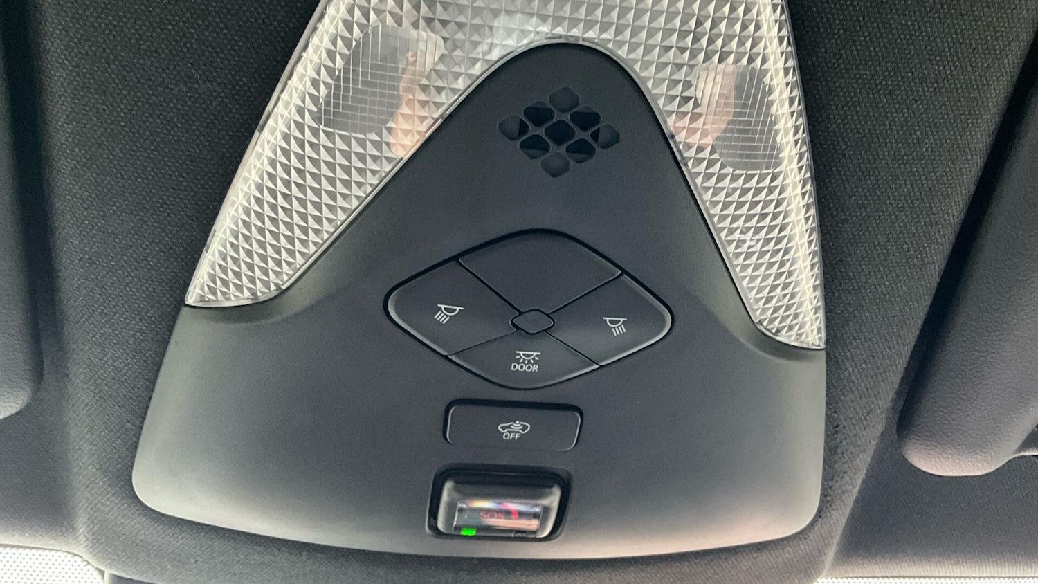 Used Toyota C-HR 2022 for sale - 76715310: Photo 56