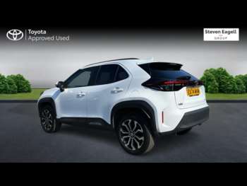 Used Toyota Yaris Cross 2024 for sale - 74701002: Photo