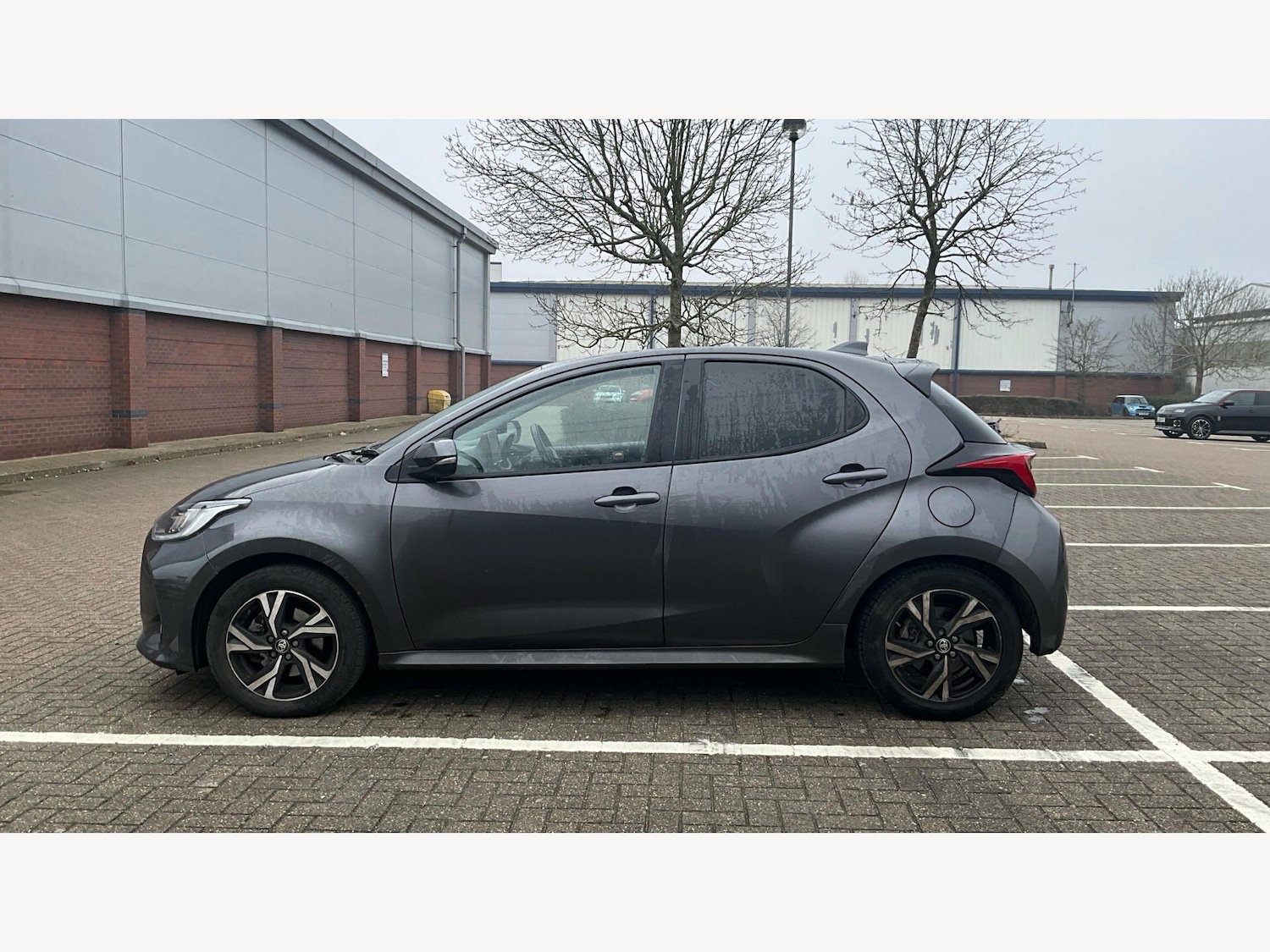 Used Toyota Yaris 2024 for sale - 78100405: Photo 19