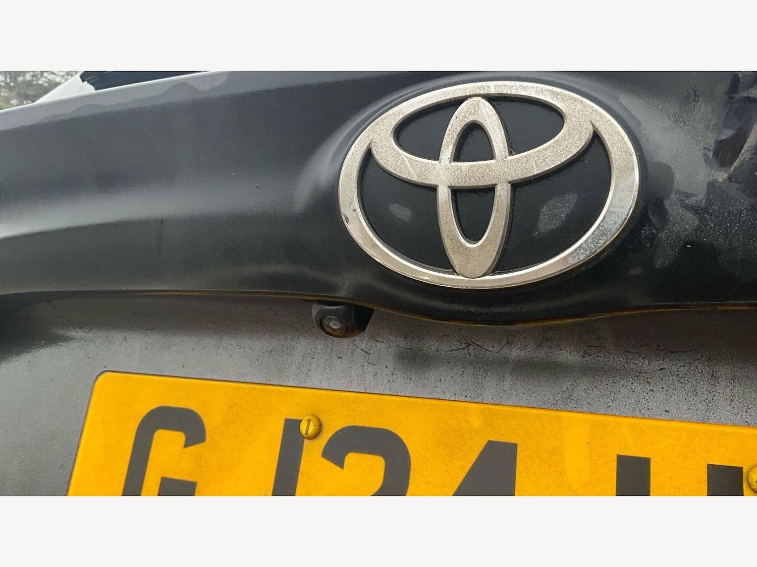 Used Toyota Yaris 2024 for sale - 78100405: Photo 30