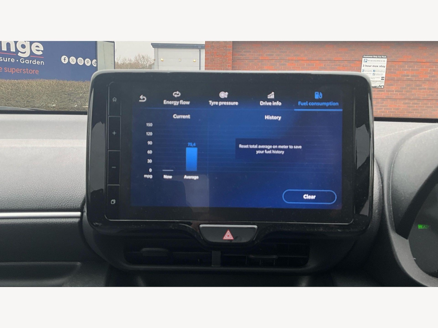 Used Toyota Yaris 2024 for sale - 78100405: Photo 42