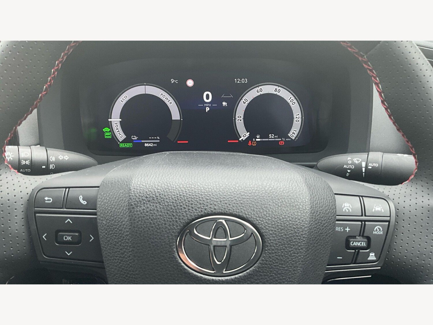 Used Toyota C-HR 2024 for sale - 77838847: Photo 10