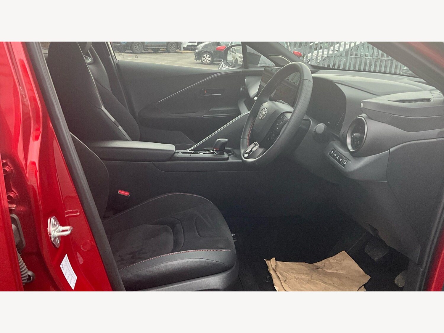 Used Toyota C-HR 2024 for sale - 77838847: Photo 13
