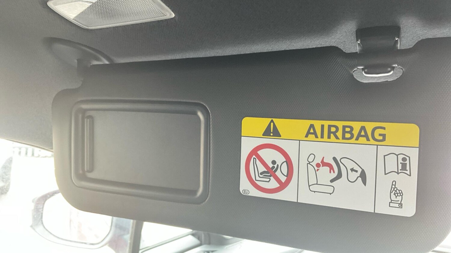 Used Toyota C-HR 2024 for sale - 77838847: Photo 39