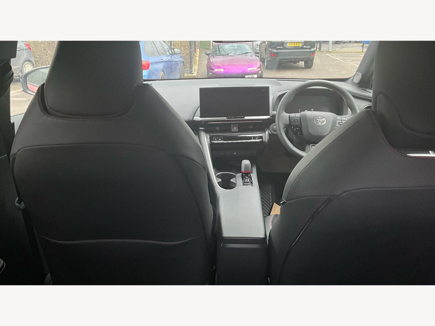 Used Toyota C-HR 2024 for sale - 77838847: Photo 7