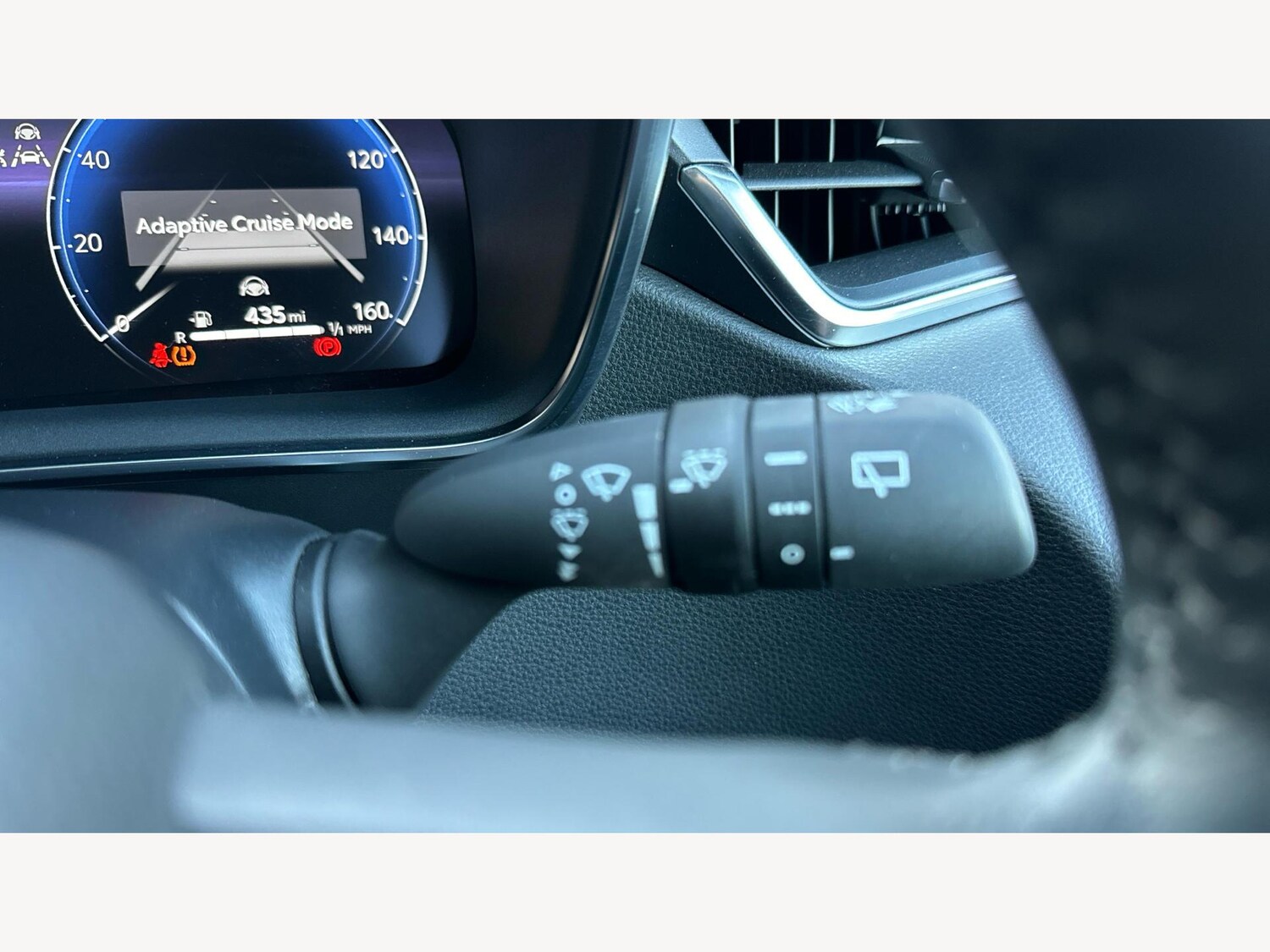 Used Toyota Corolla 2024 for sale - 77103679: Photo 29