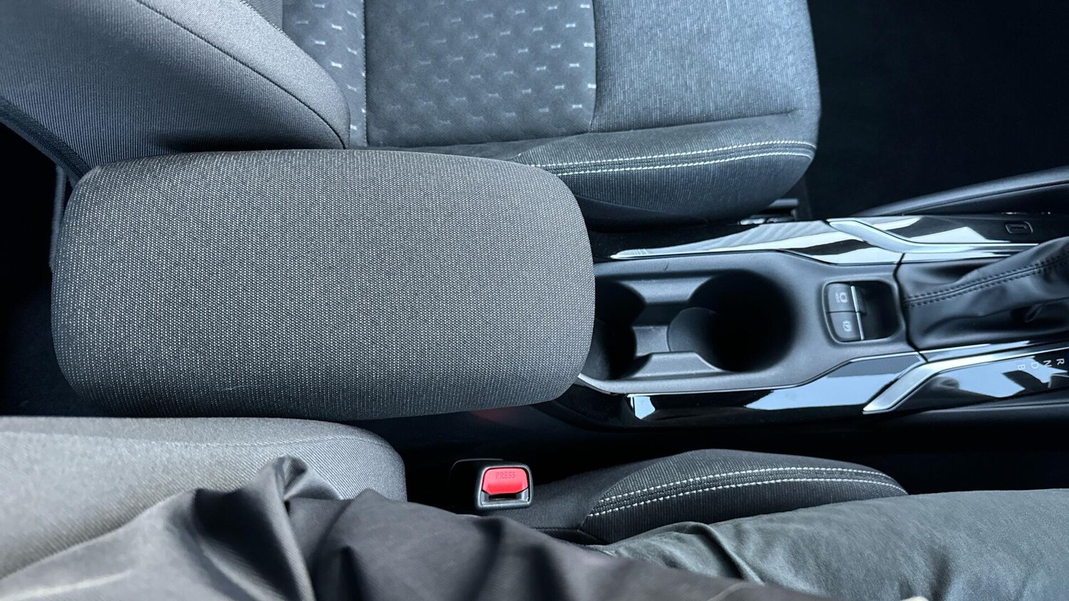 Used Toyota Corolla 2024 for sale - 77103679: Photo 34