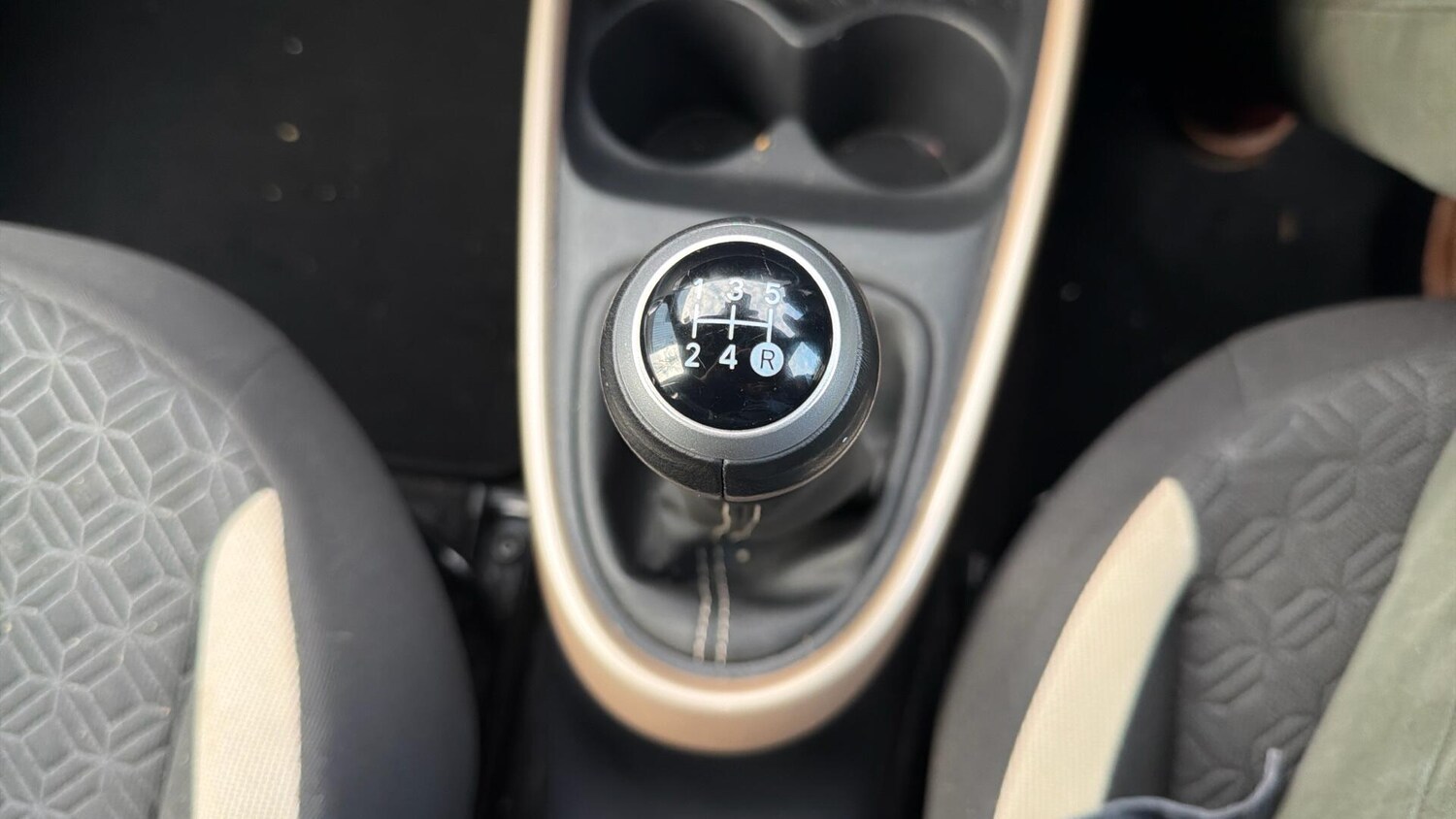 Used Toyota Aygo X 2024 for sale - 77254673: Photo 48