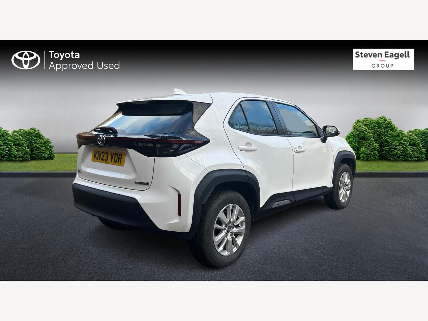 Used Toyota Yaris Cross 2023 for sale - 76913570: Photo 2