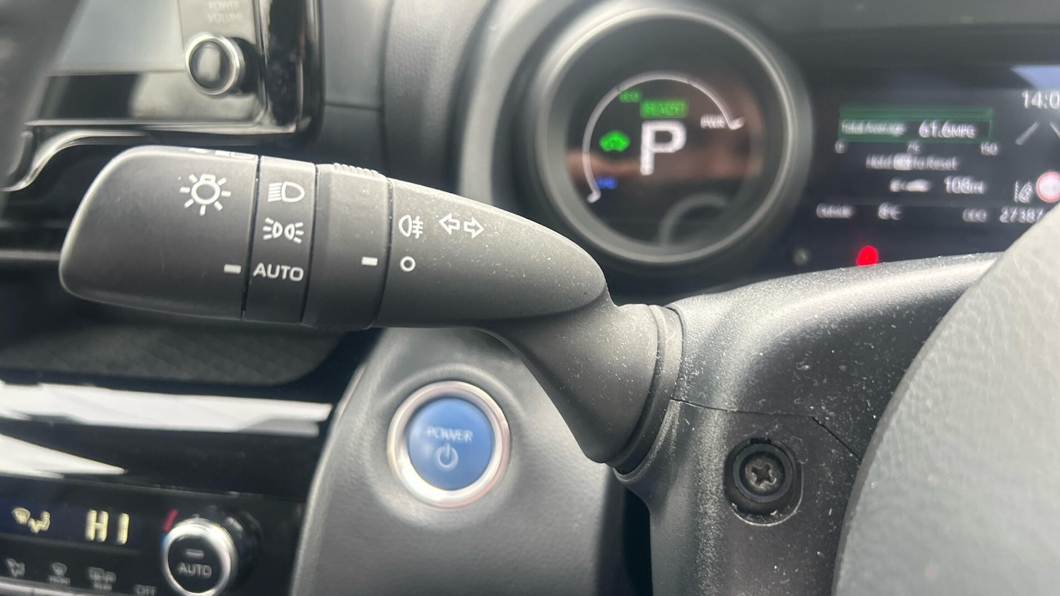 Used Toyota Yaris Cross 2024 for sale - 77633295: Photo 34