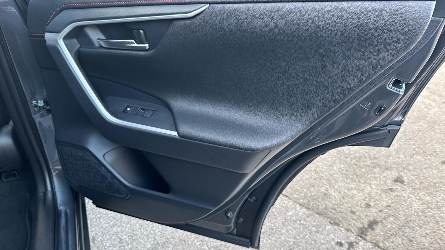 Used Toyota RAV4 2024 for sale - 76336164: Photo 39