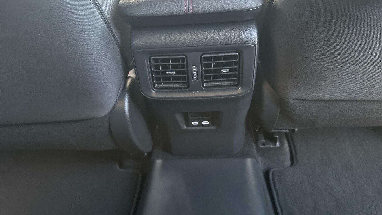 Used Toyota RAV4 2024 for sale - 76336164: Photo 40