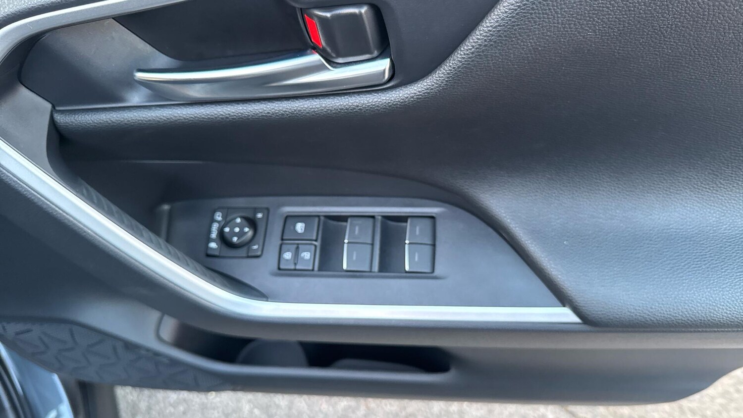 Used Toyota RAV4 2024 for sale - 76336164: Photo 42