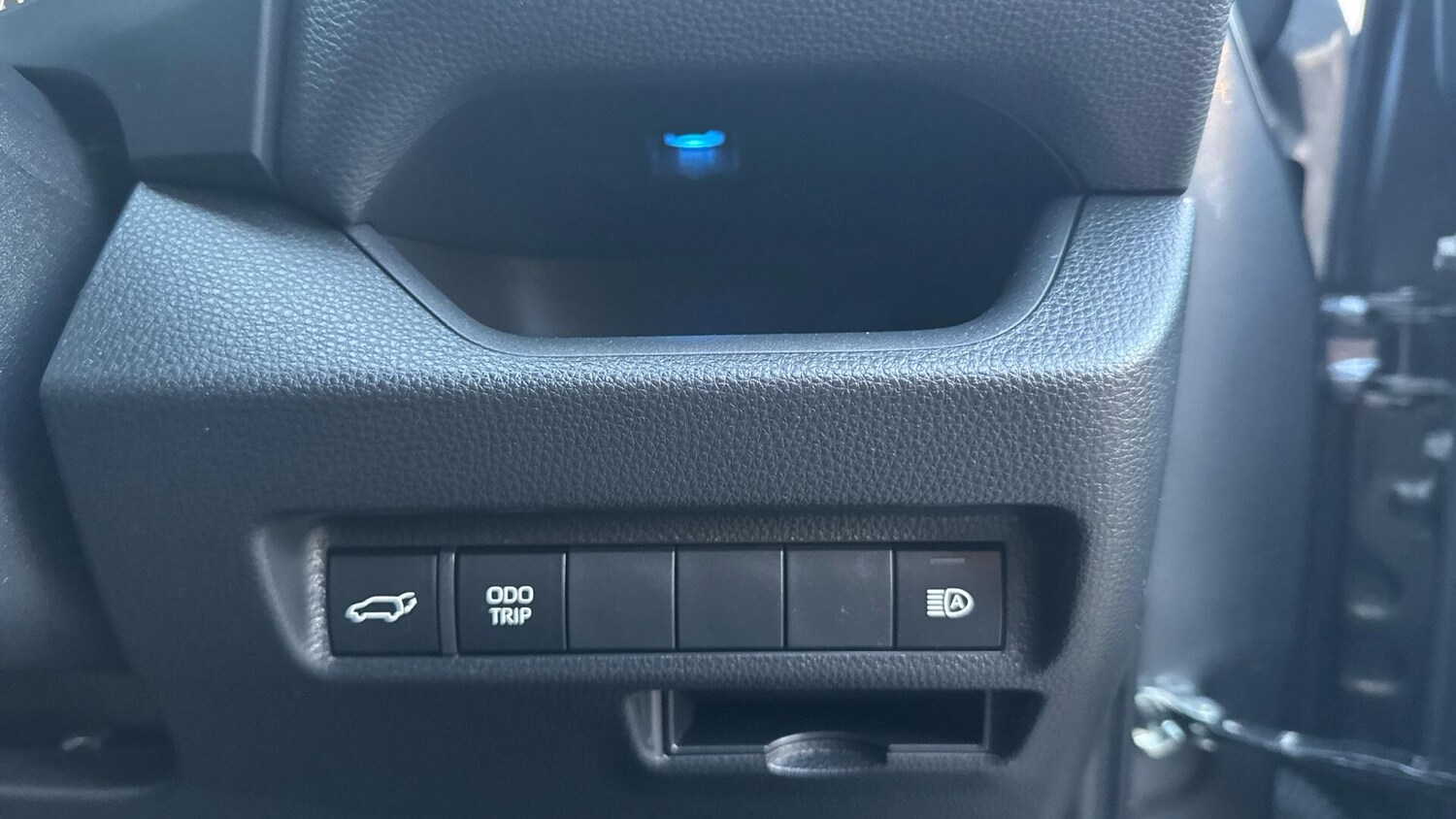 Used Toyota RAV4 2024 for sale - 76336164: Photo 44