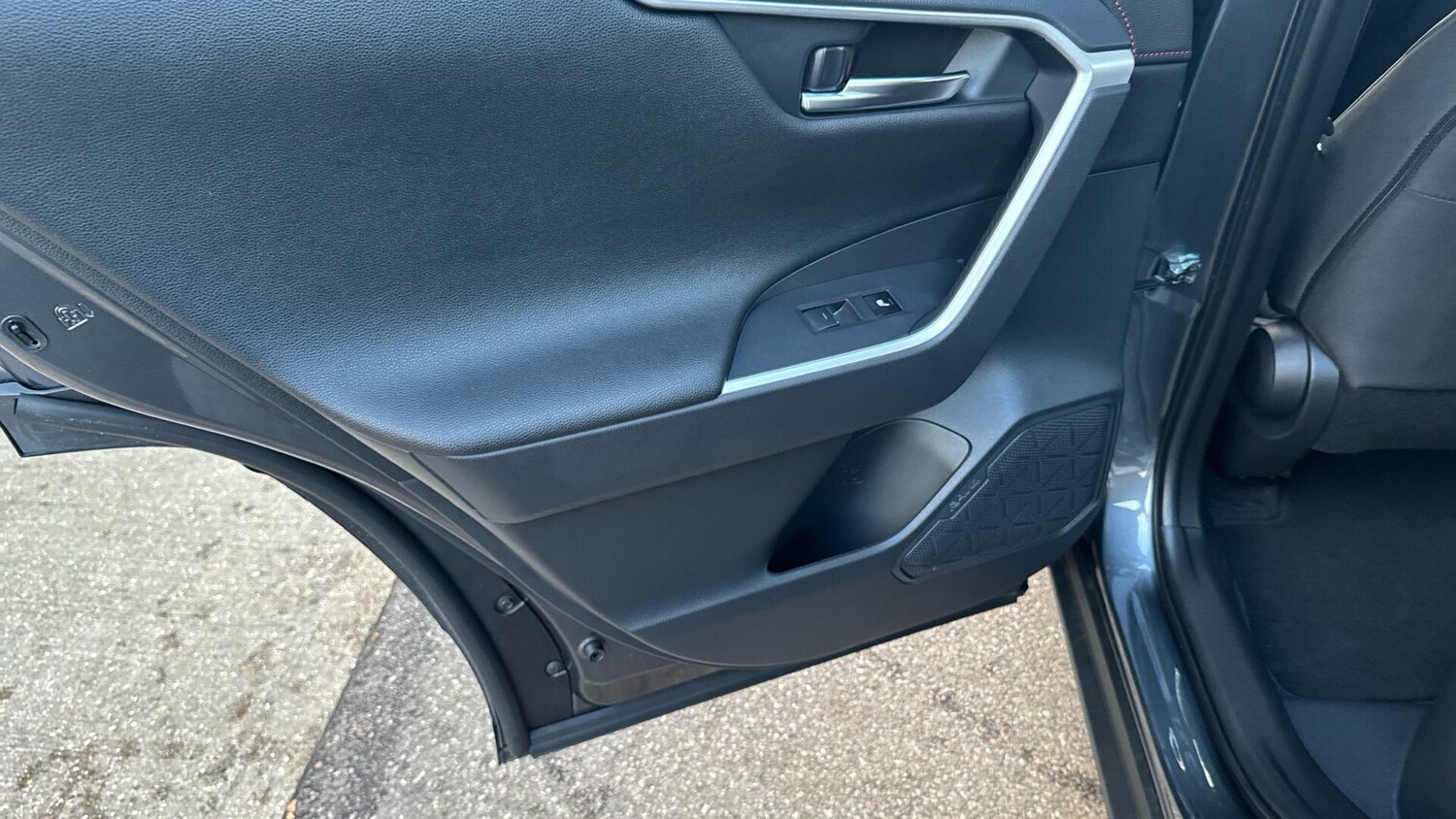 Used Toyota RAV4 2024 for sale - 76336164: Photo 55