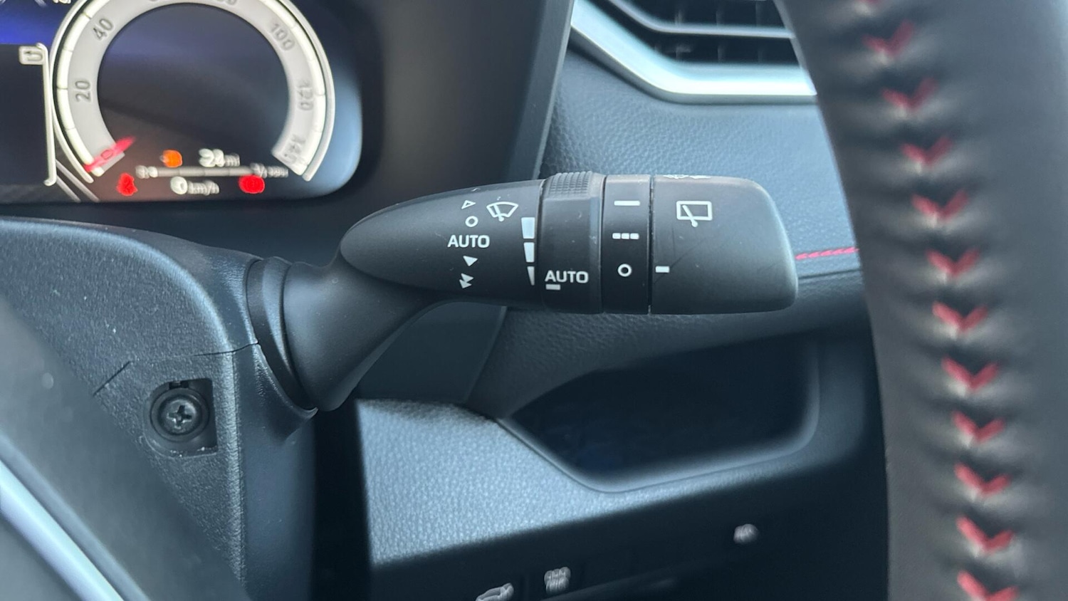 Used Toyota RAV4 2024 for sale - 76336164: Photo 60