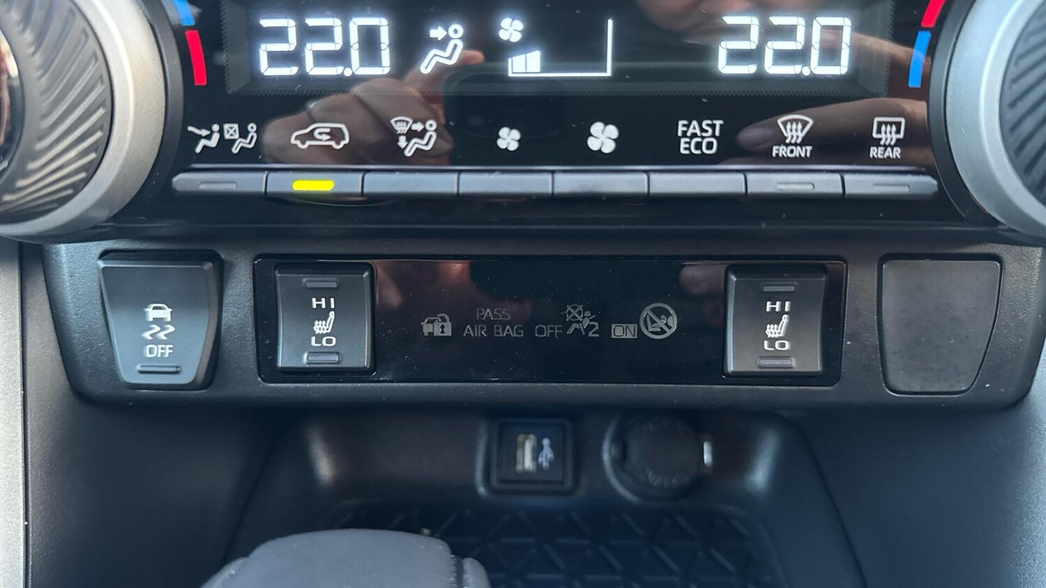 Used Toyota RAV4 2024 for sale - 76336164: Photo 64