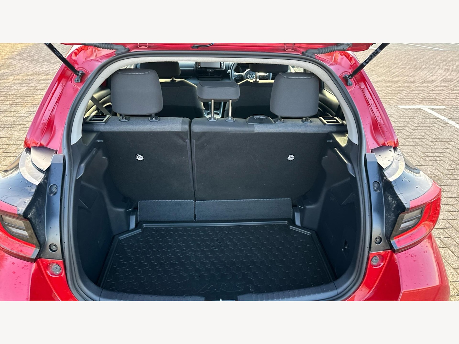 Used Toyota Yaris 2023 for sale - 77315210: Photo 16