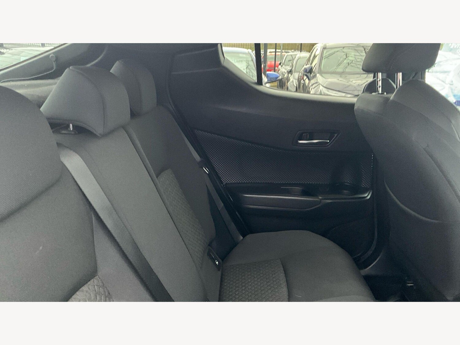 Used Toyota C-HR for sale - 77940239: Photo 14