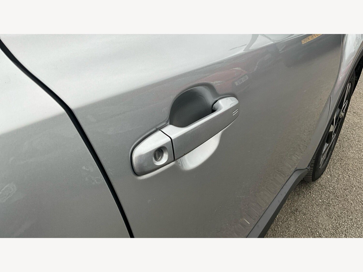 Used Toyota C-HR for sale - 77940239: Photo 26