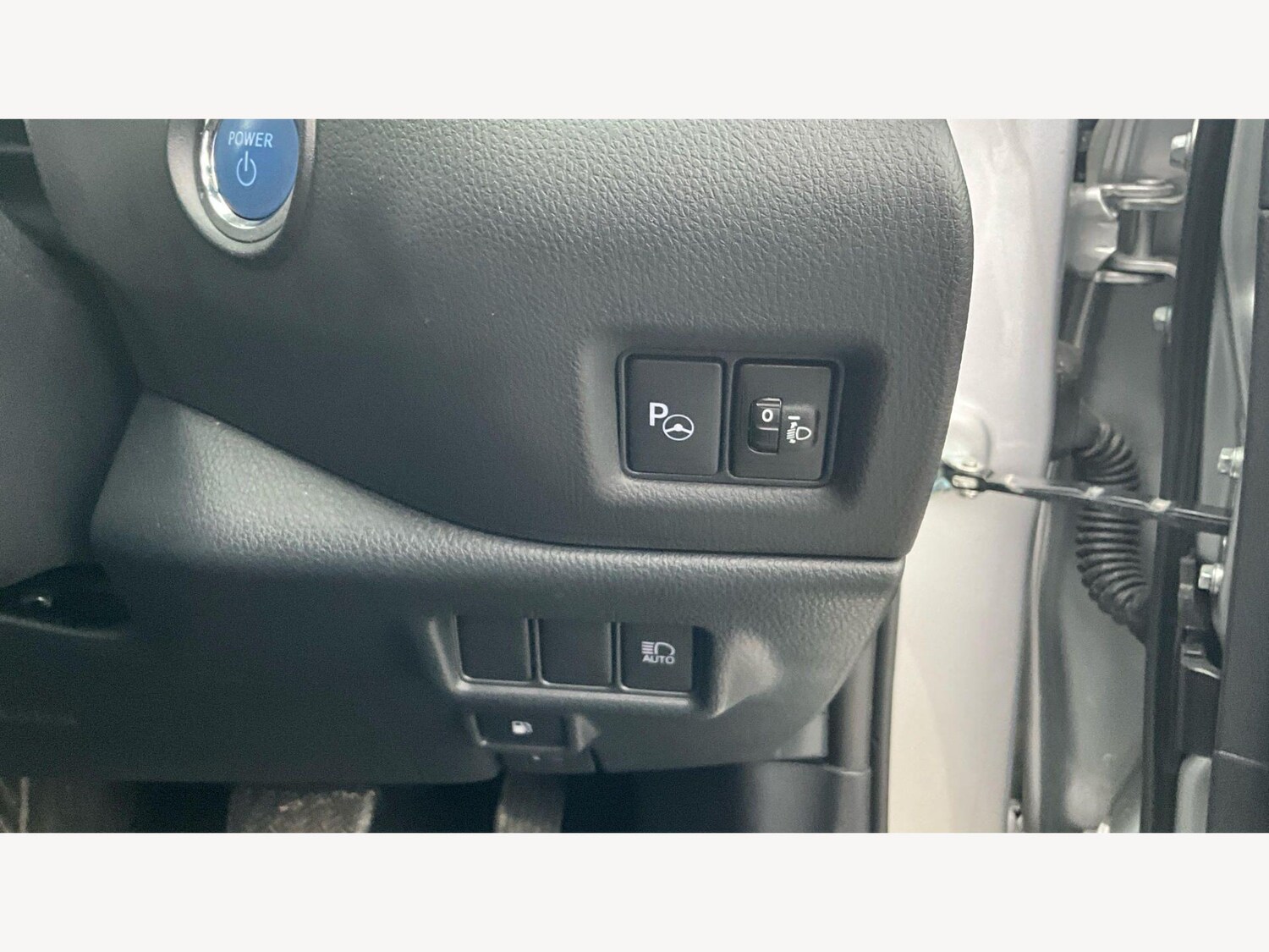 Used Toyota C-HR for sale - 77940239: Photo 30