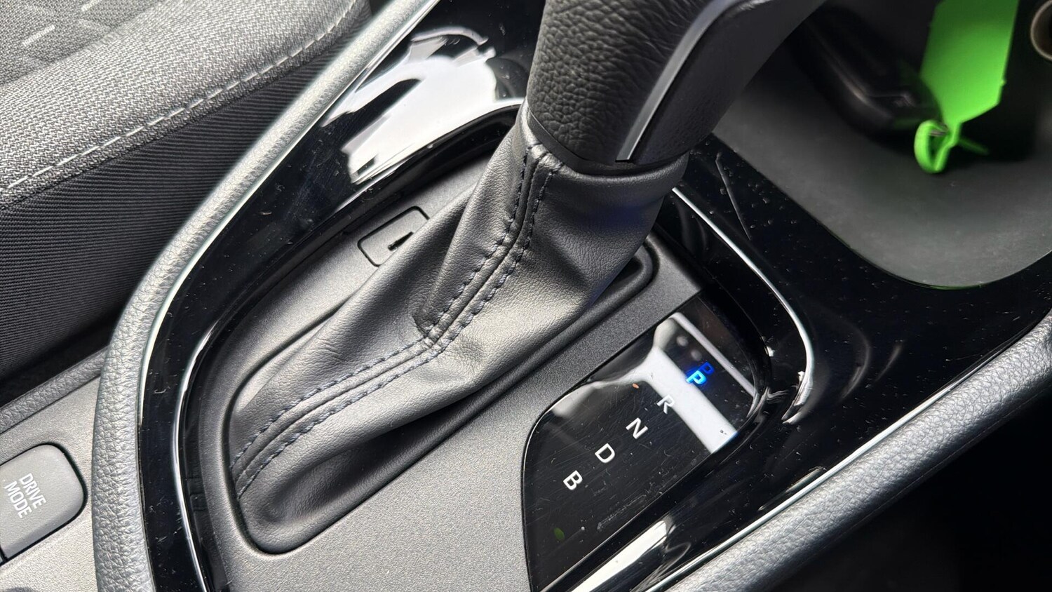 Used Toyota Yaris Cross 2025 for sale - 77537256: Photo 48