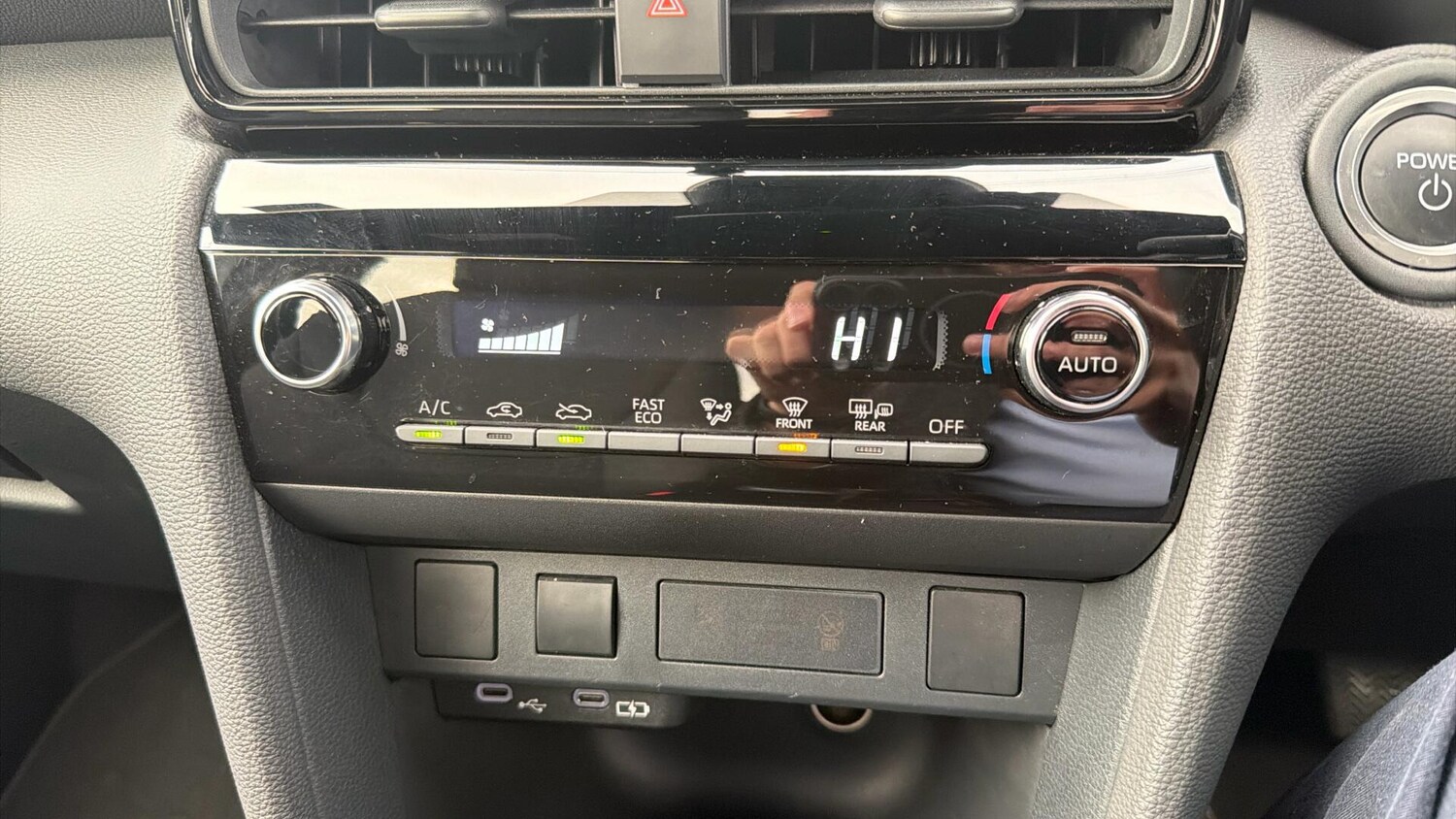 Used Toyota Yaris Cross 2025 for sale - 77537256: Photo 51