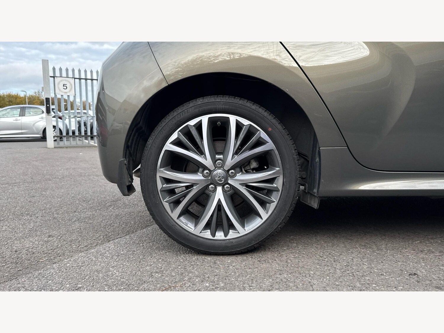 Used Toyota Yaris 2023 for sale - 76247665: Photo 20