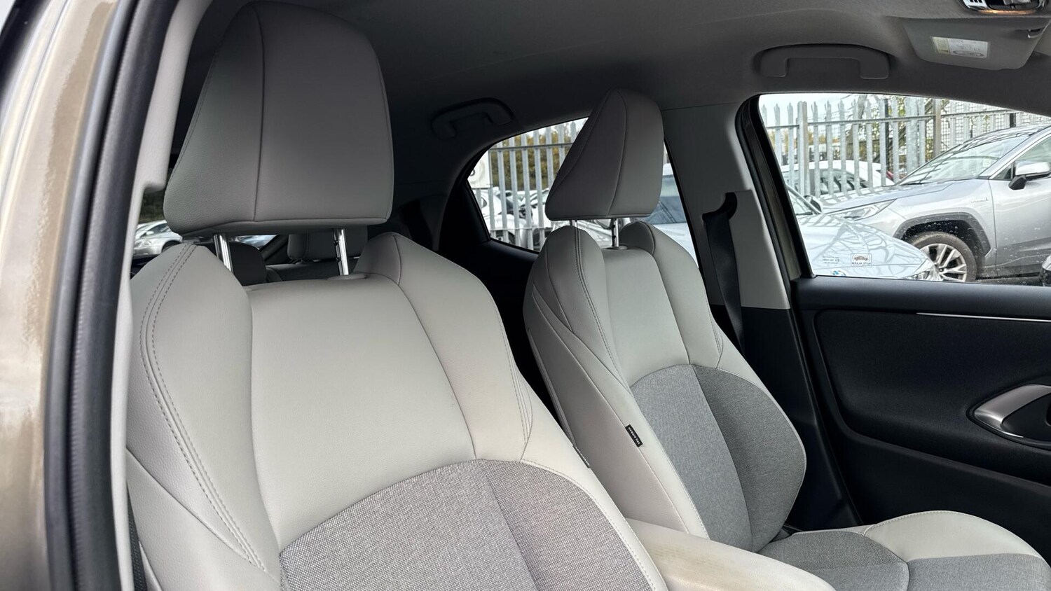 Used Toyota Yaris 2023 for sale - 76247665: Photo 48