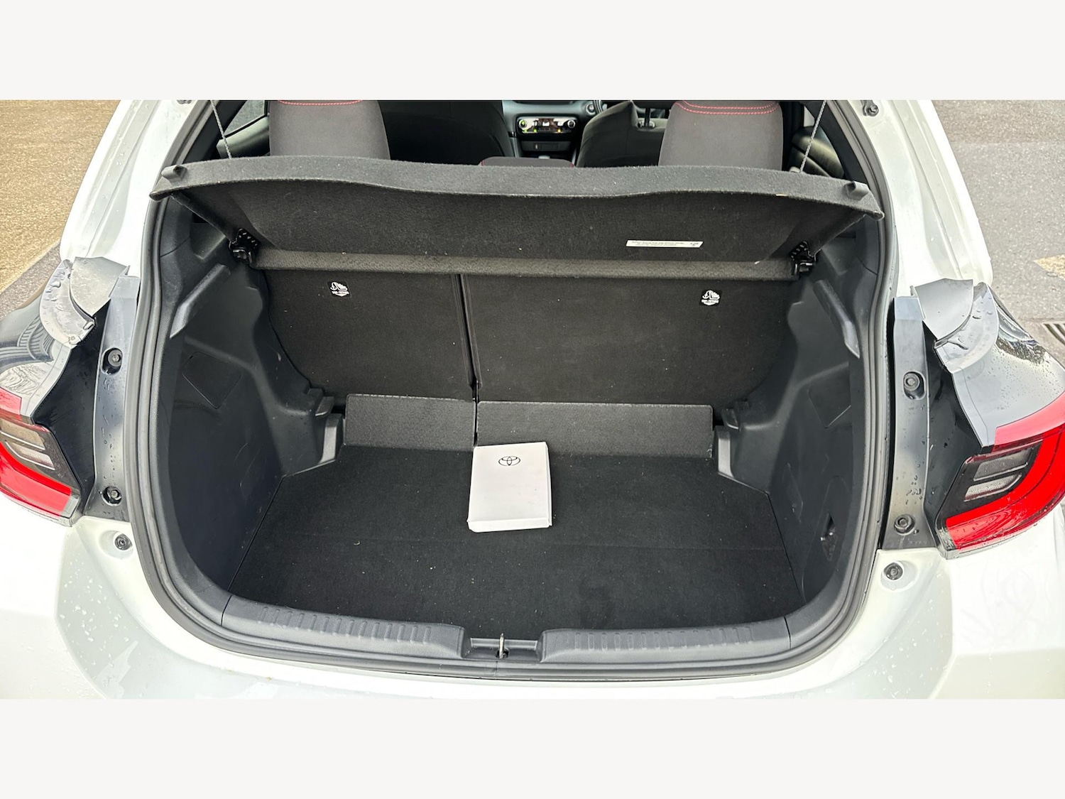 Used Toyota Yaris 2023 for sale - 77102010: Photo 16